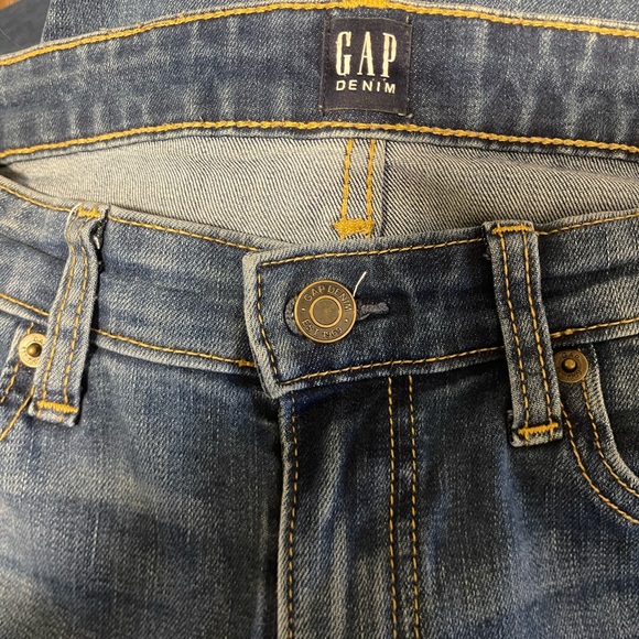 Women’s Gap jean leggings excellent used condition 28 reg - Picture 3 of 5